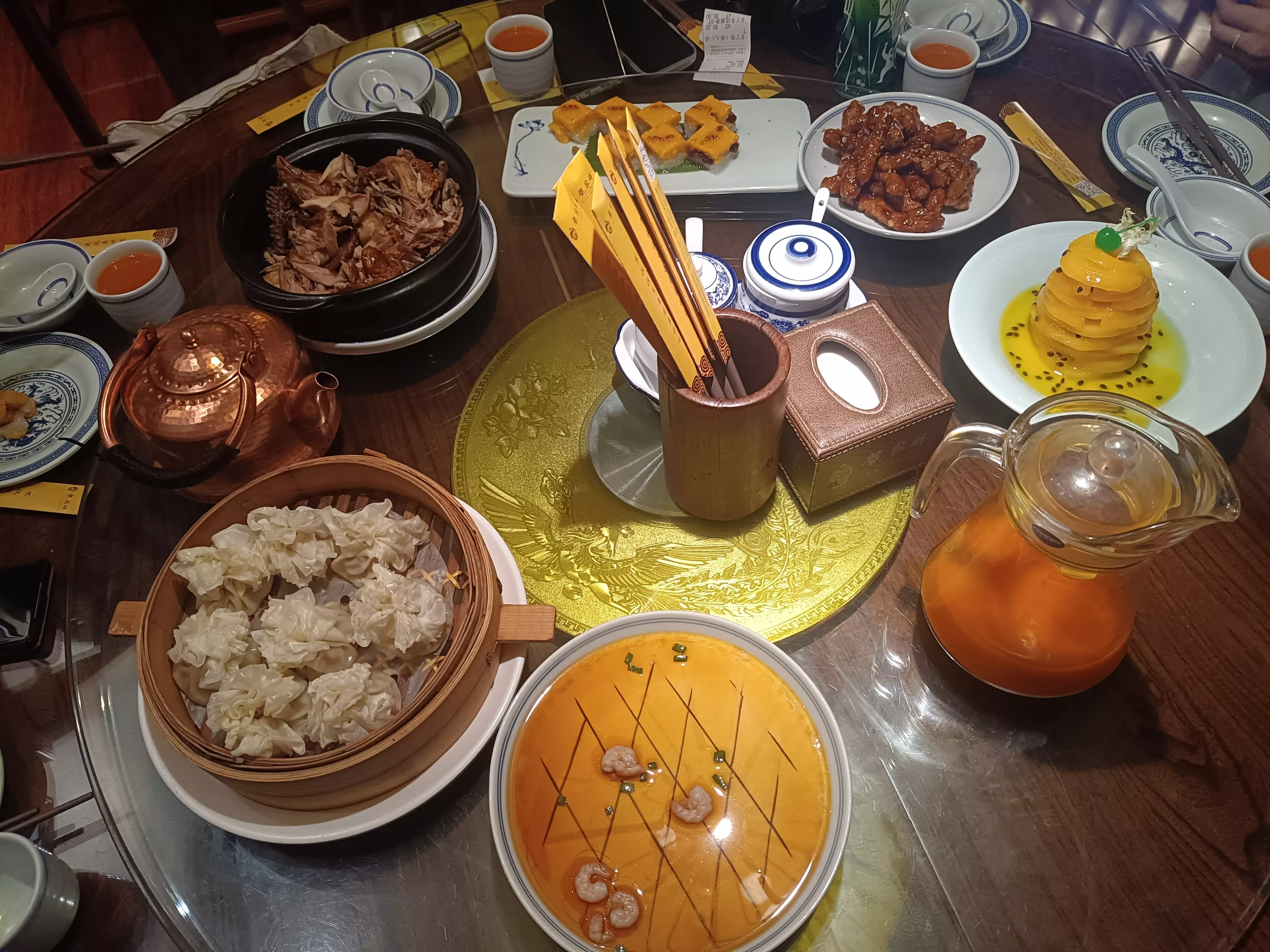 龙聚祥
